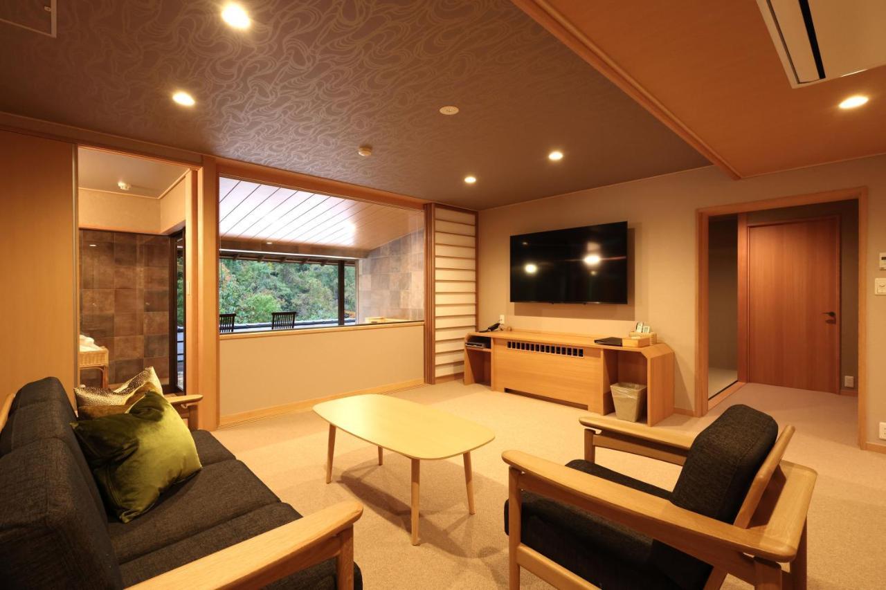 Fujiiso (Adults Only) Hotell Takayama  Exteriör bild
