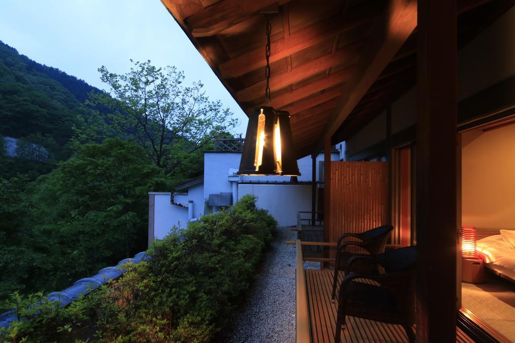 Fujiiso (Adults Only) Hotell Takayama  Exteriör bild