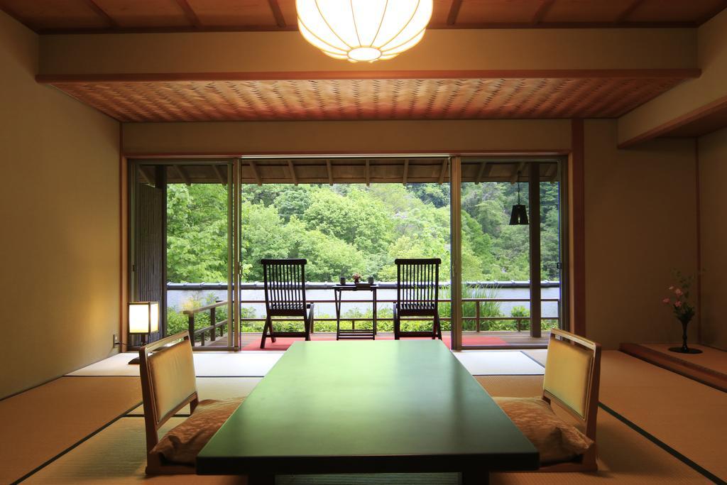 Fujiiso (Adults Only) Hotell Takayama  Exteriör bild